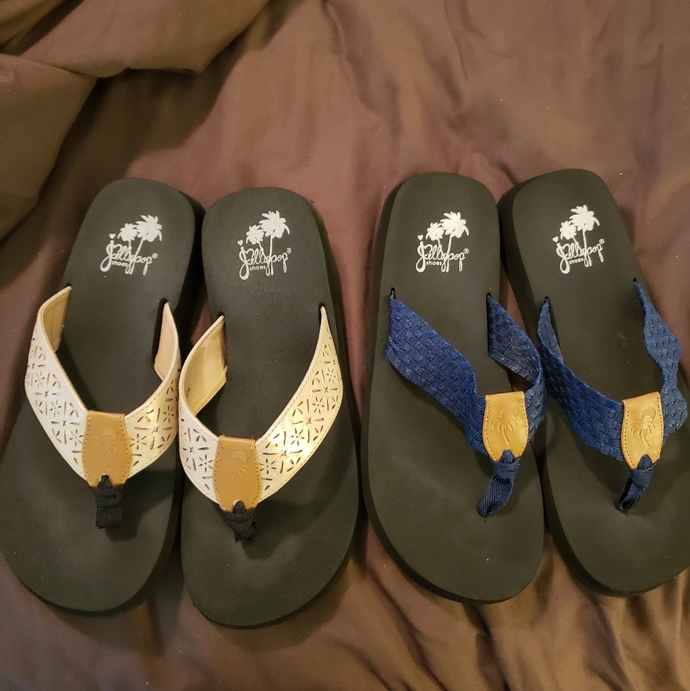 2-pair of Jellypop Sandals - Rose Gold & Blue Thong Sandals Size 8 FREE Pair